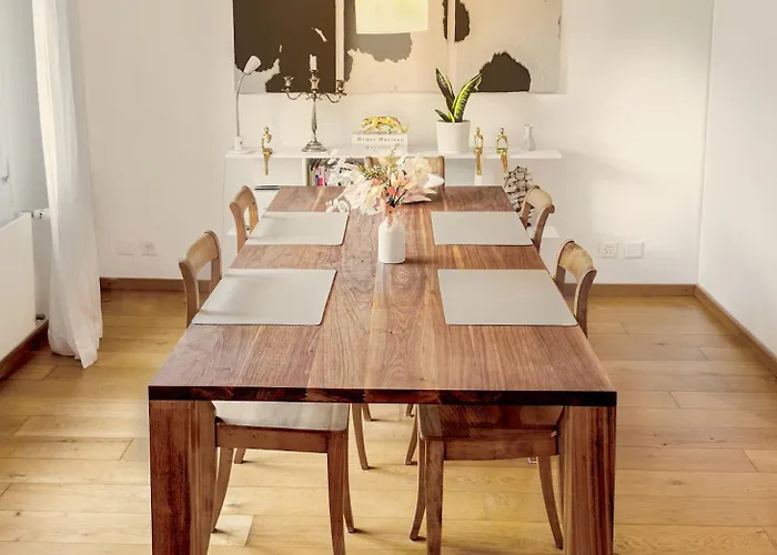 One-bedroom With Extra Mattress In Living Берн